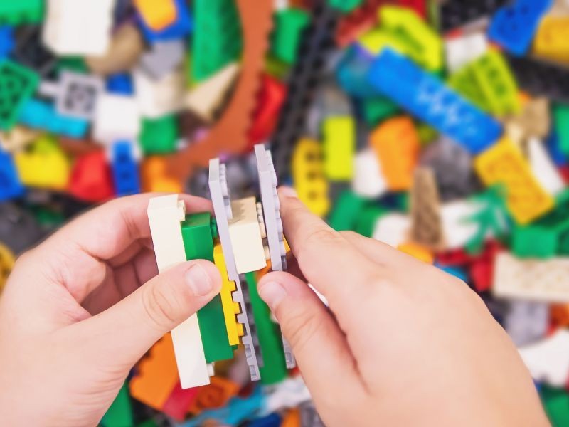 ¿Qué es LEGO MOC?